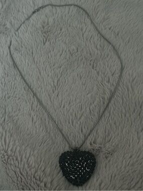 Black Heart Pendant Necklace - Women Jewelry